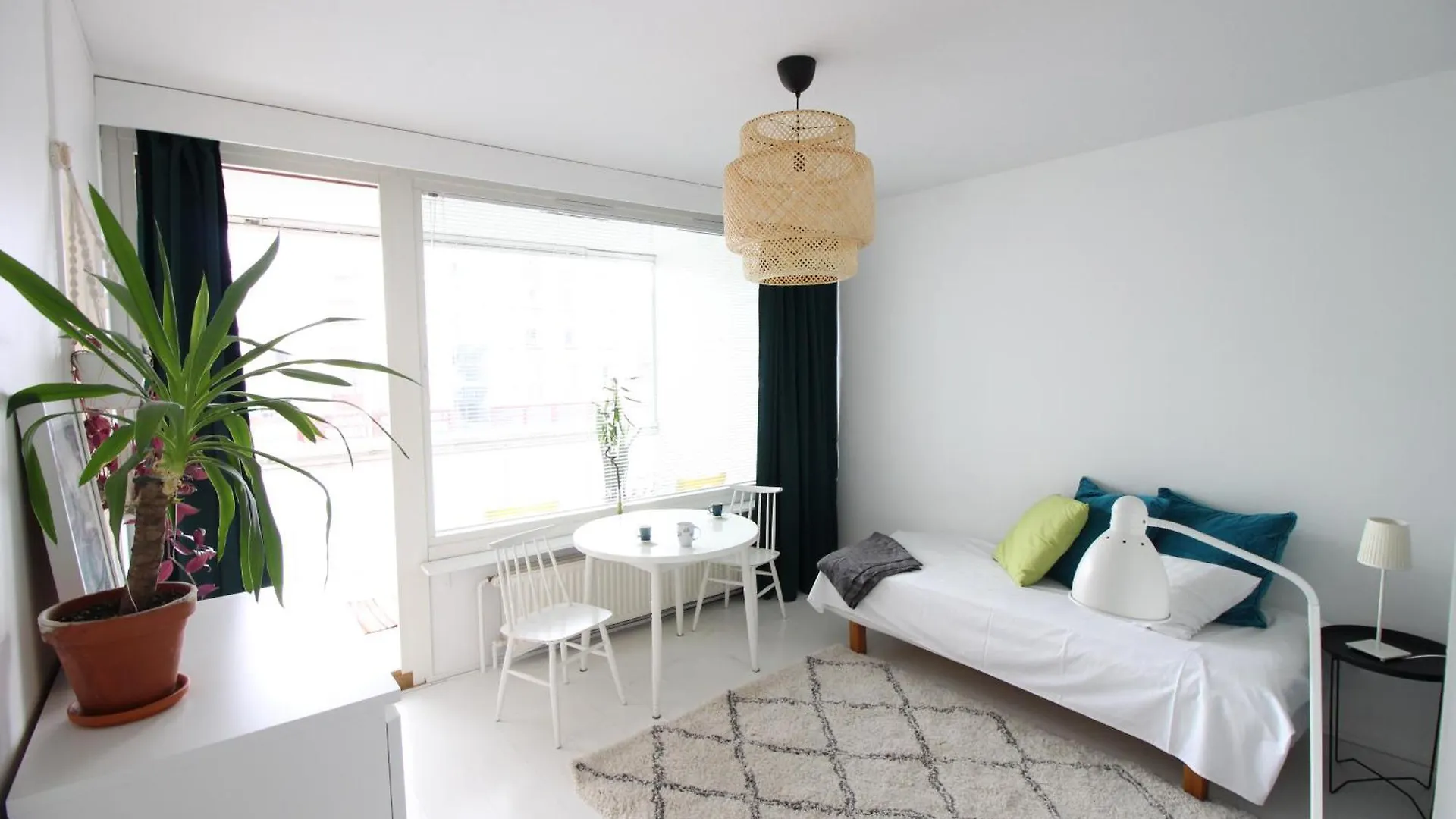 Pasila Studio, Near Expo Center Helsinki Apartment